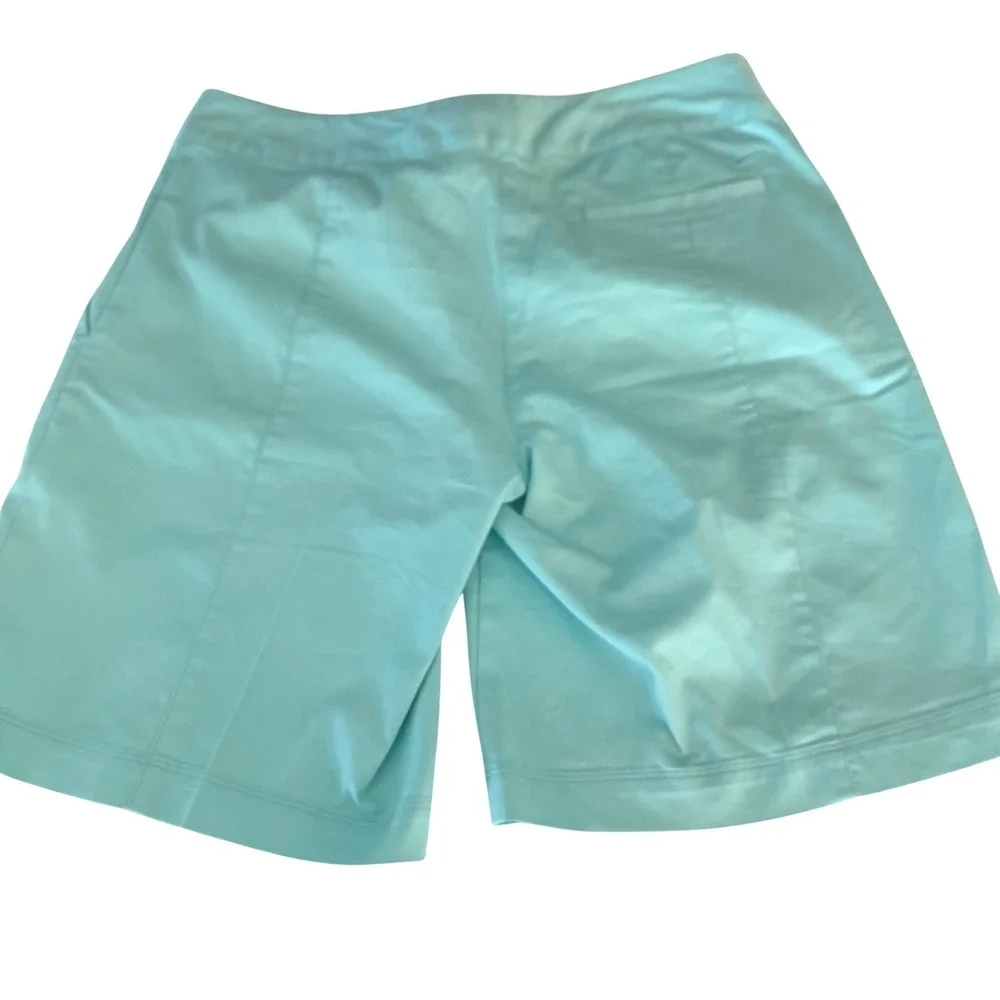 Nike Golf Shorts Women 8 Turquoise Dri-FIT Flat Front Active Golfcore Athletic